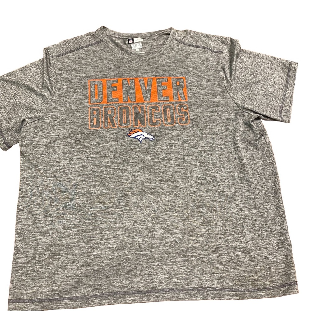 NFL Team Apparel Gray 2XL T-Shirt